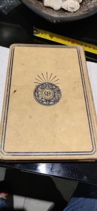 Libro antiguo historia de los gitanos