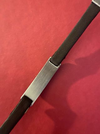 Pulsera de cuero y acero Lotus