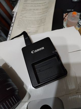 Objetivo y cámara Canon