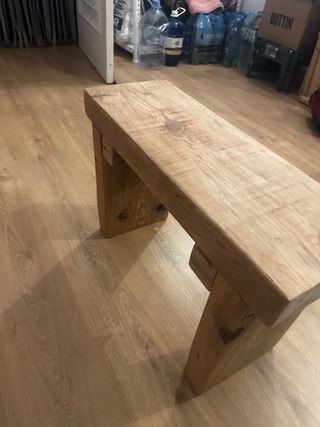 banqueta,taburete pino valsain