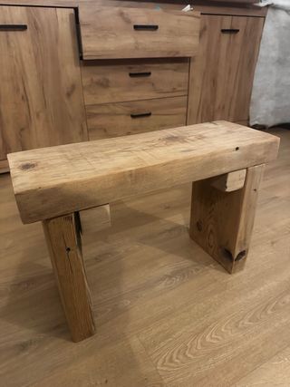 banqueta,taburete pino valsain