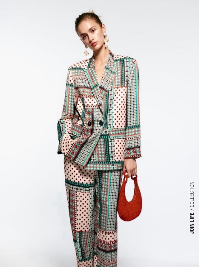 chaqueta blazer Zara estampada