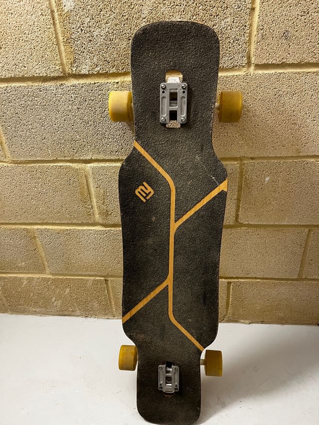 Long board skate. 