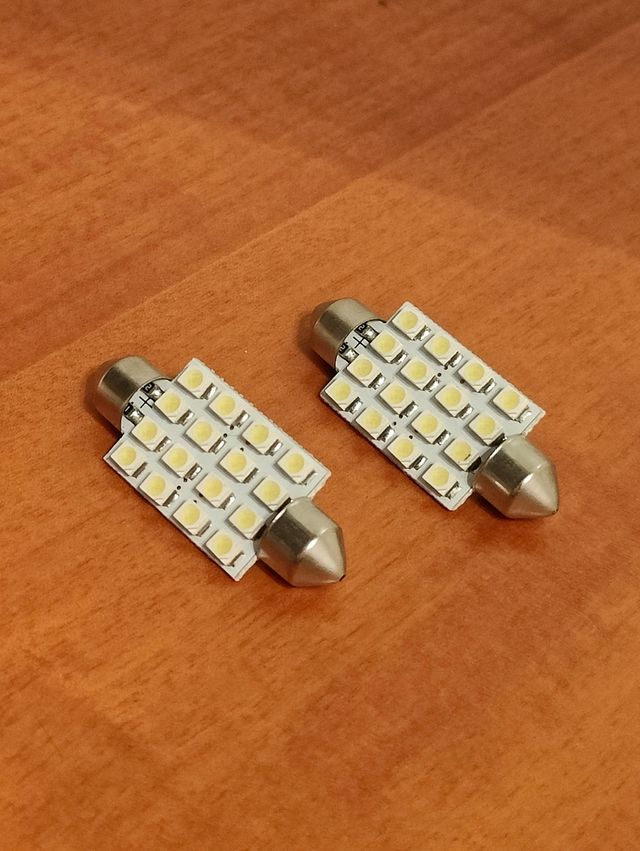 Pareja bombillas LED C5W plafón 12v