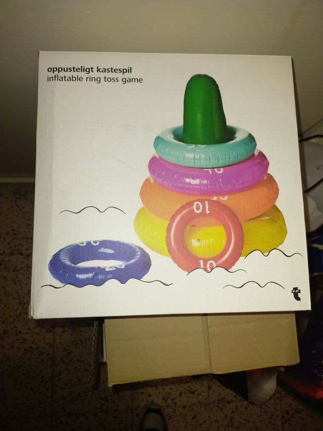 Juego lanzar inflable