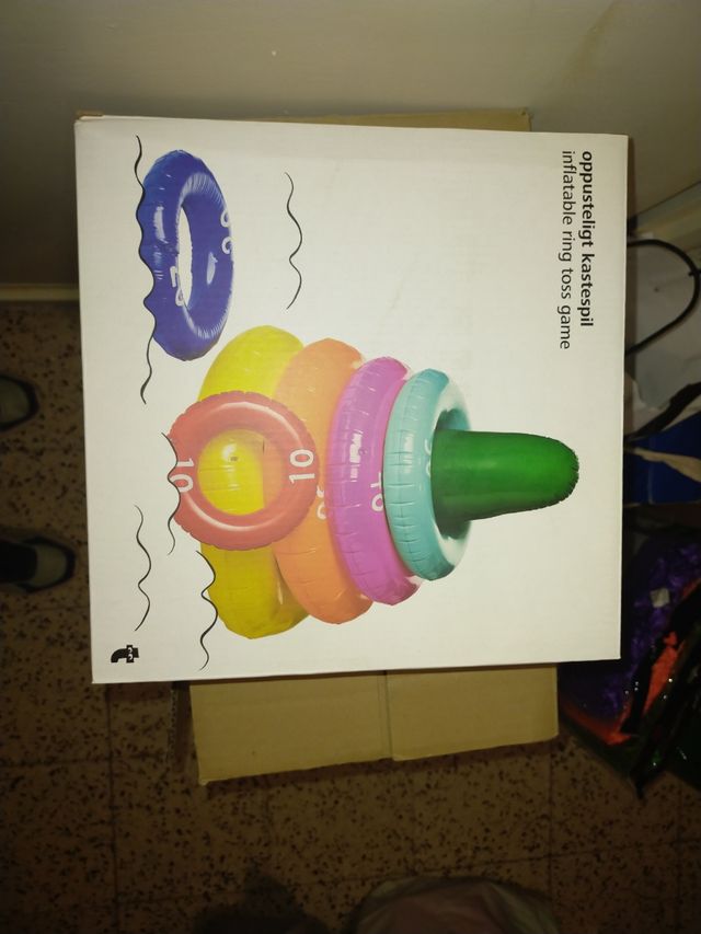 Juego lanzar inflable