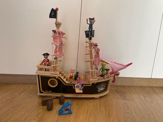 barco pirata madera