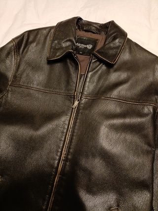 Chaqueta de cuero casi nueva
