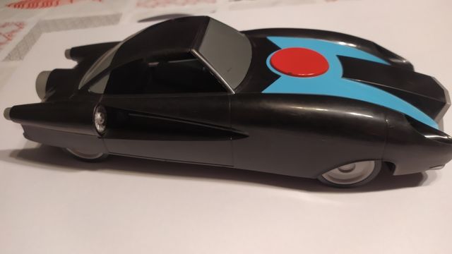 COCHE LOS INCREIBLES.