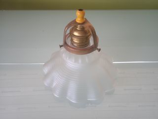 Lámpara de techo antigua