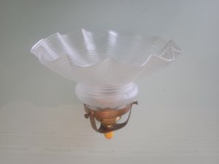 Lámpara de techo antigua