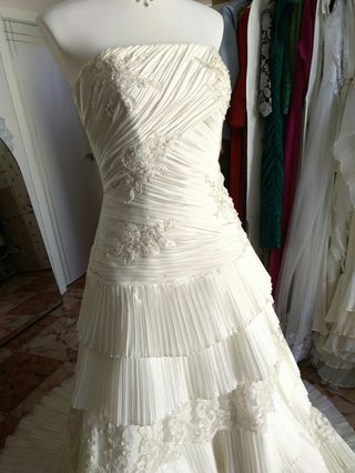 Vestido novia satén blanco