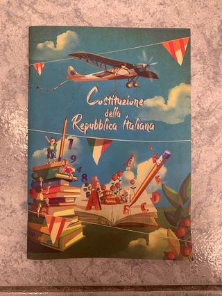 libro “Costituzione della Repubblica italiana”