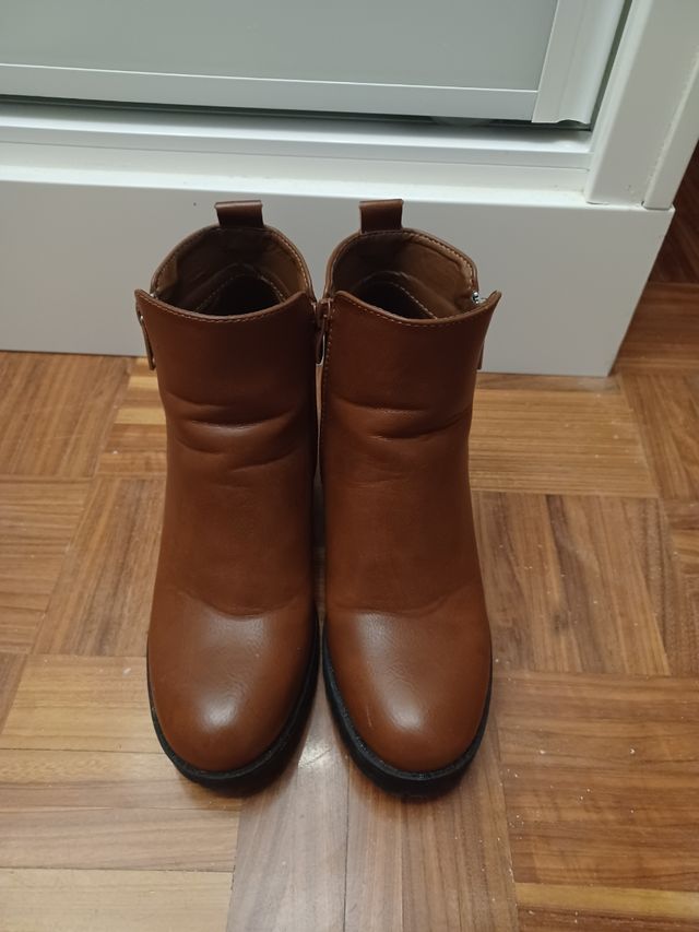 Botines marrones 36