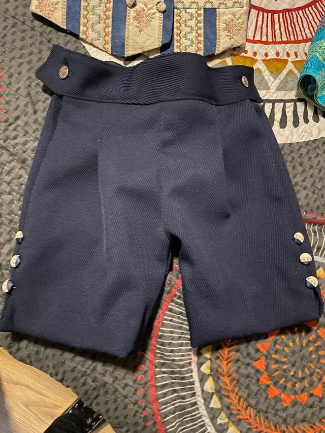 traje torrenti niño