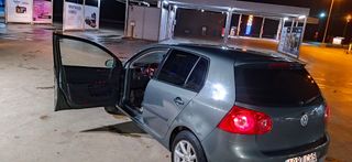 Volkswagen Golf 2004