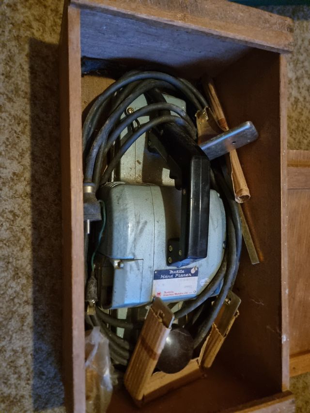 makita | MAK/1805N | Cepilladora eléctrica: 155 mm