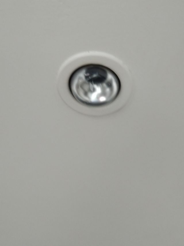 6 Focos empotrables blancos