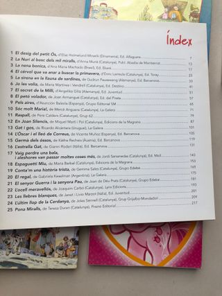 25 grans contes de la literatura infantil+ 5 regal