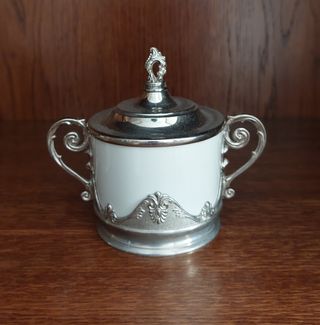 12 tazzine in argento e zuccheriera