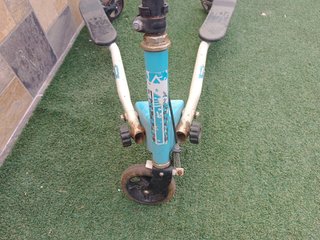 PATINETE TRICICLO