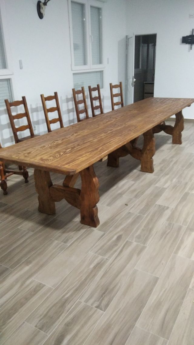 Mesas para grandes cocinas y grandes familias.