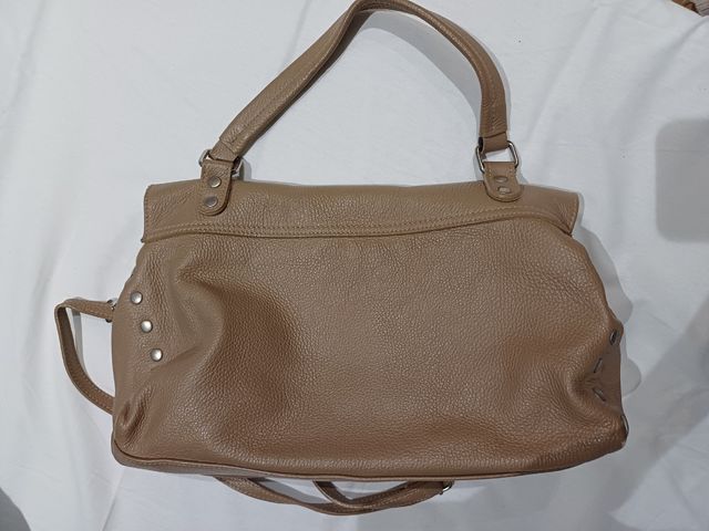 Bolso de piel grande beige
