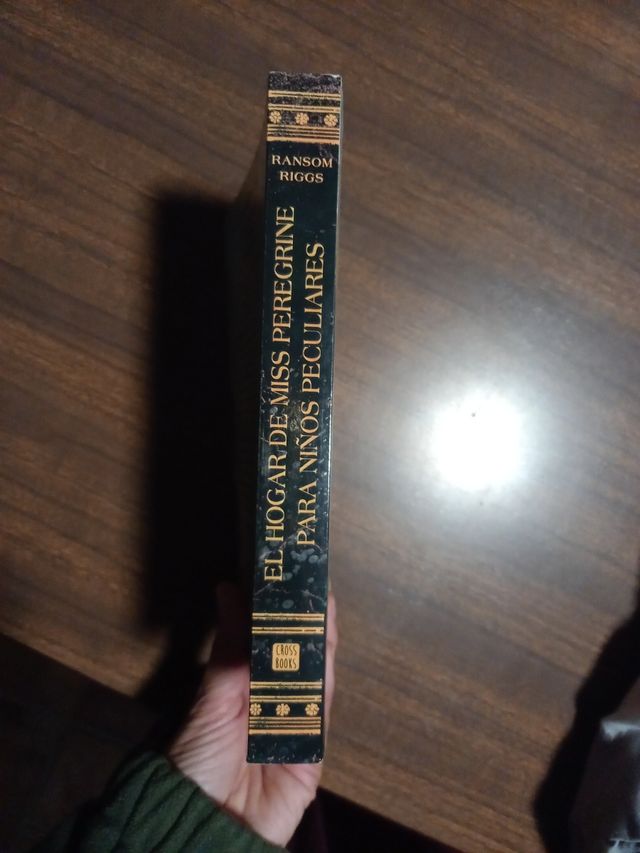 El hogar de Miss Peregrine para niños peculiares