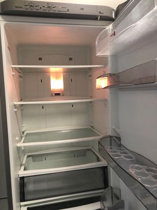 vendo preciosa nevera inox de 2 metros de alto 