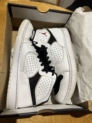 Nike jordan Access num 42
