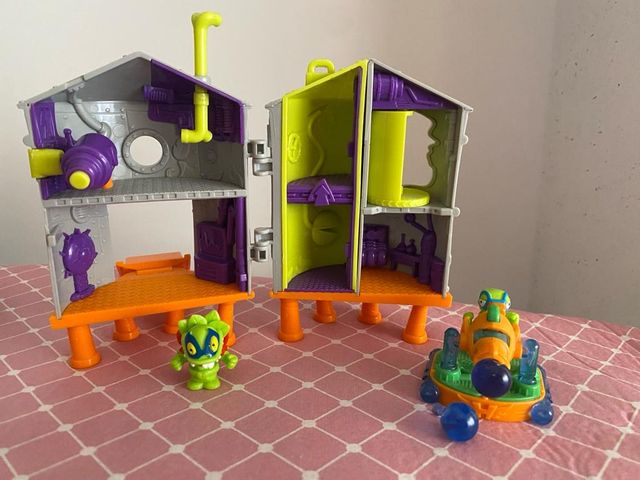 Laboratorio doctor chomper SUPERTHINGS 