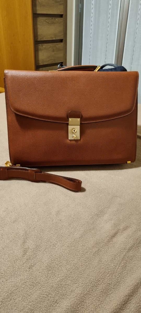 Borsa portadocumenti con tracolla 