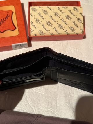 Cartera de piel hombre