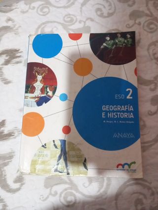 Vendo libro de geografía e historia