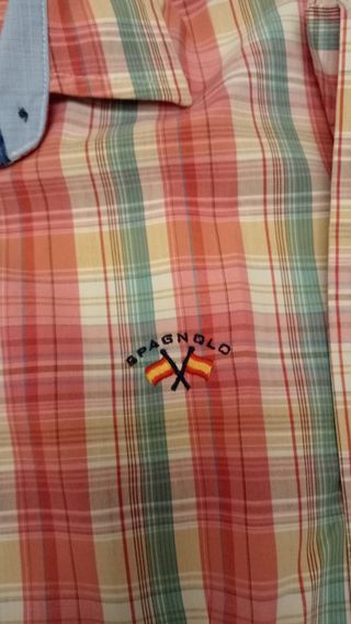 Camisa de cuadros,del spañolo