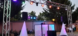 DJ - Discoteca Movil - Pinchadiscos
