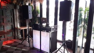 DJ - Discoteca Movil - Pinchadiscos