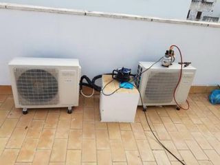 Reparación e Instalación de AIRES ACONDICIONADOS
