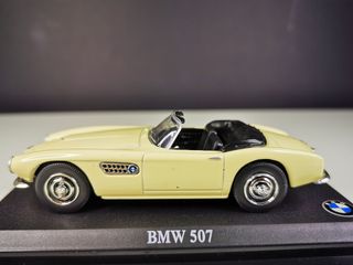 Coche a escala 1/43 BMW 507 nuevo