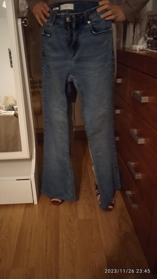 Pantalón vaquero de Mango