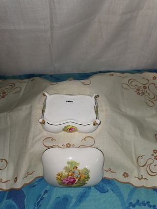 Cajas de porcelana francesas
