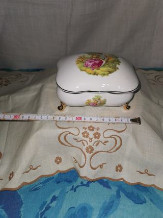 Cajas de porcelana francesas