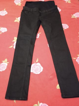 4 Pantalones para embarazada.