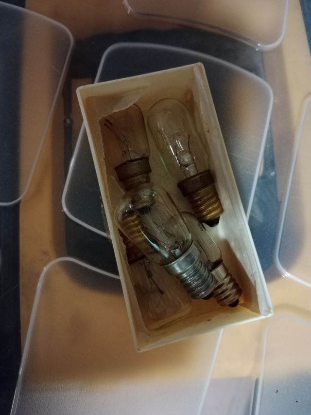 bombillas nuevas a 1 €