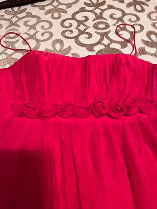 Vestido de fiesta con fula a juego