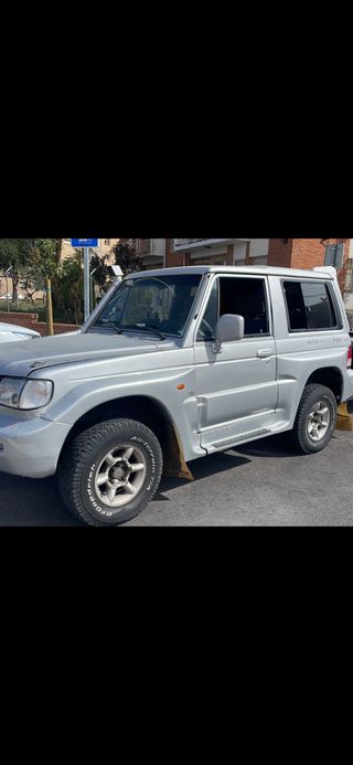 Galloper Innovation V6 3000 150 CV