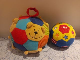 Pelotas de peluche musicales