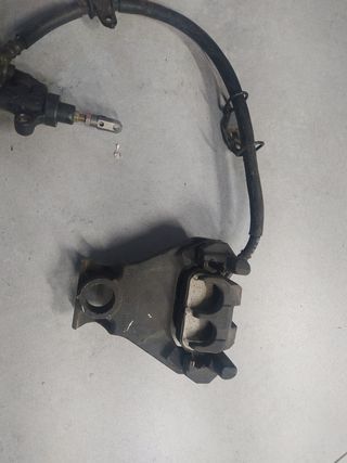 -Yamaha R1. Freno trasero 2002/03