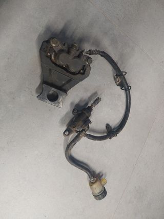 -Yamaha R1. Freno trasero 2002/03