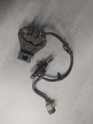 -Yamaha R1. Freno trasero 2002/03